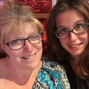 Meet your Posher, Joyce